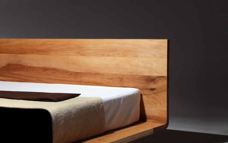 orig. MOOD Zeitloses Design Bett aus Massivholz